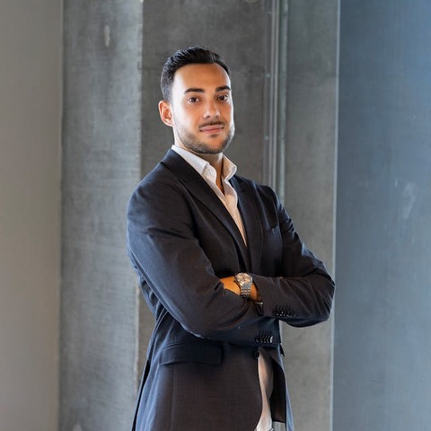 Top Analysts - 人人体育直播